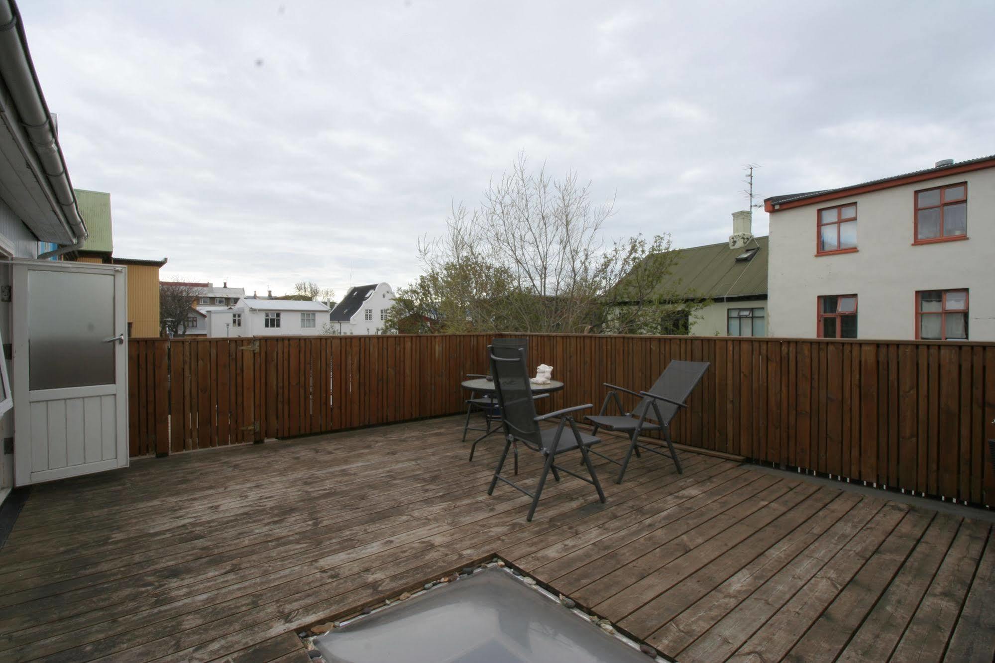Our House Guesthouse Reykjavik Exterior photo